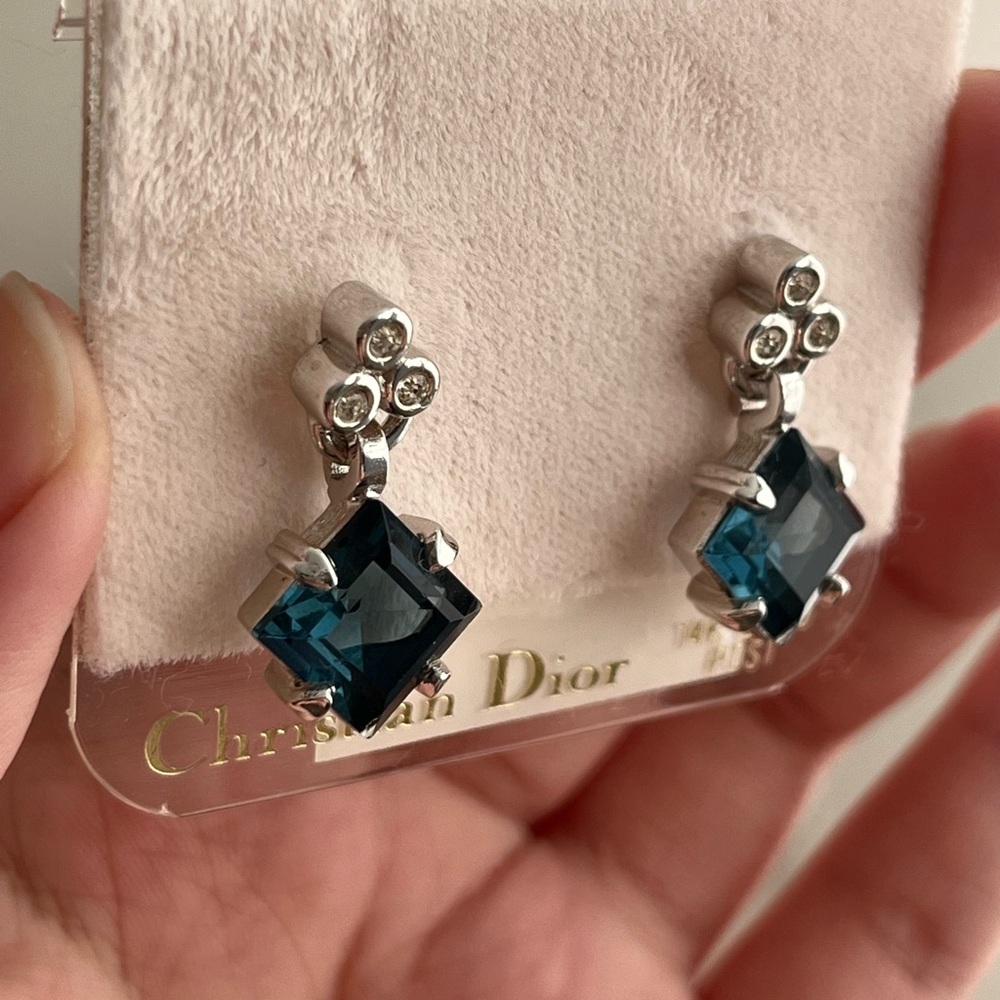 Vintage NWT Christian Dior Blue Rhinestone Dangle Silver 14k Gold Post Earrings - Picture 7 of 9